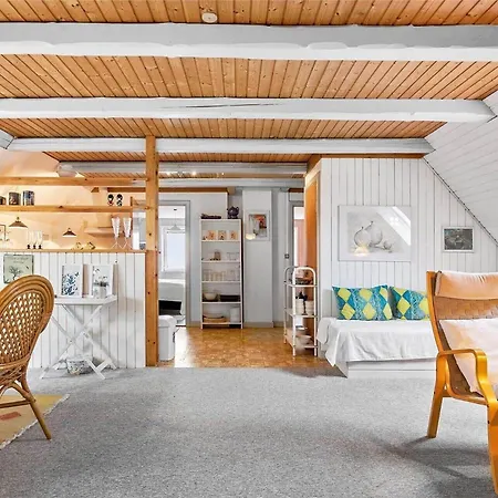 4732 Aakirkeby - Grammegardsvej 6 Апартаменты