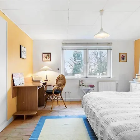 4732 Aakirkeby - Grammegardsvej 6 Appartement